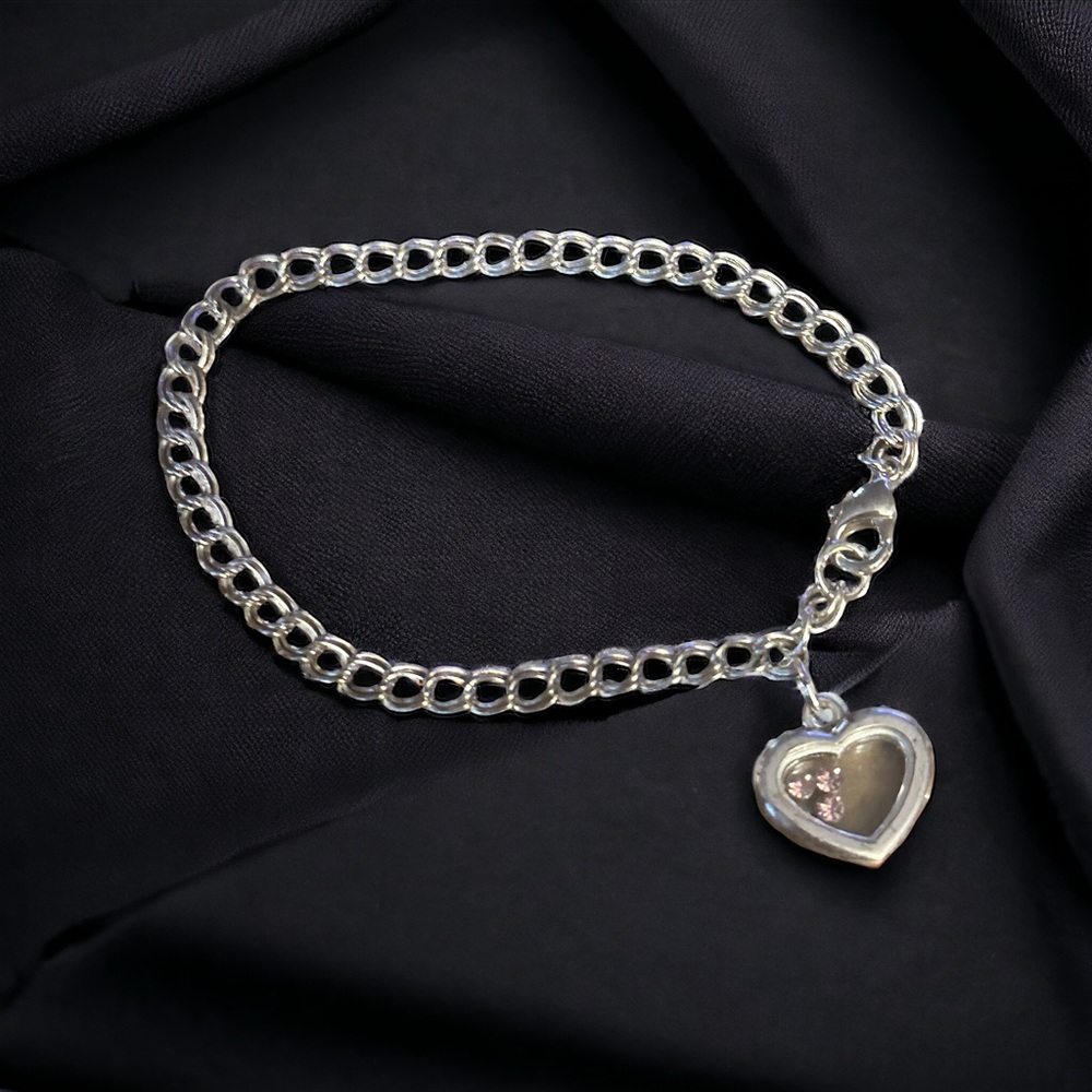 Floating crystals heart charm bracelet